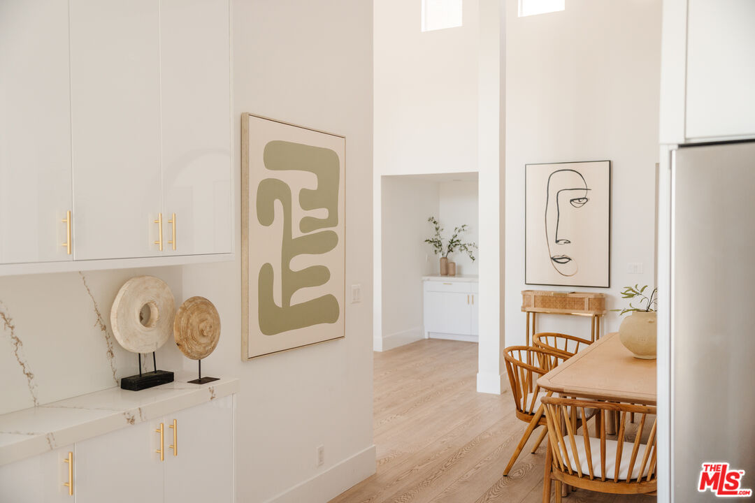 1277 S Beverly Glen Blvd Unit: 408