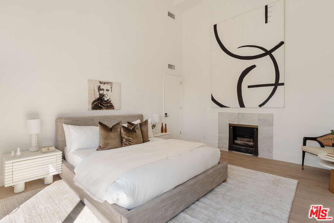 1277 S Beverly Glen Blvd Unit: 408