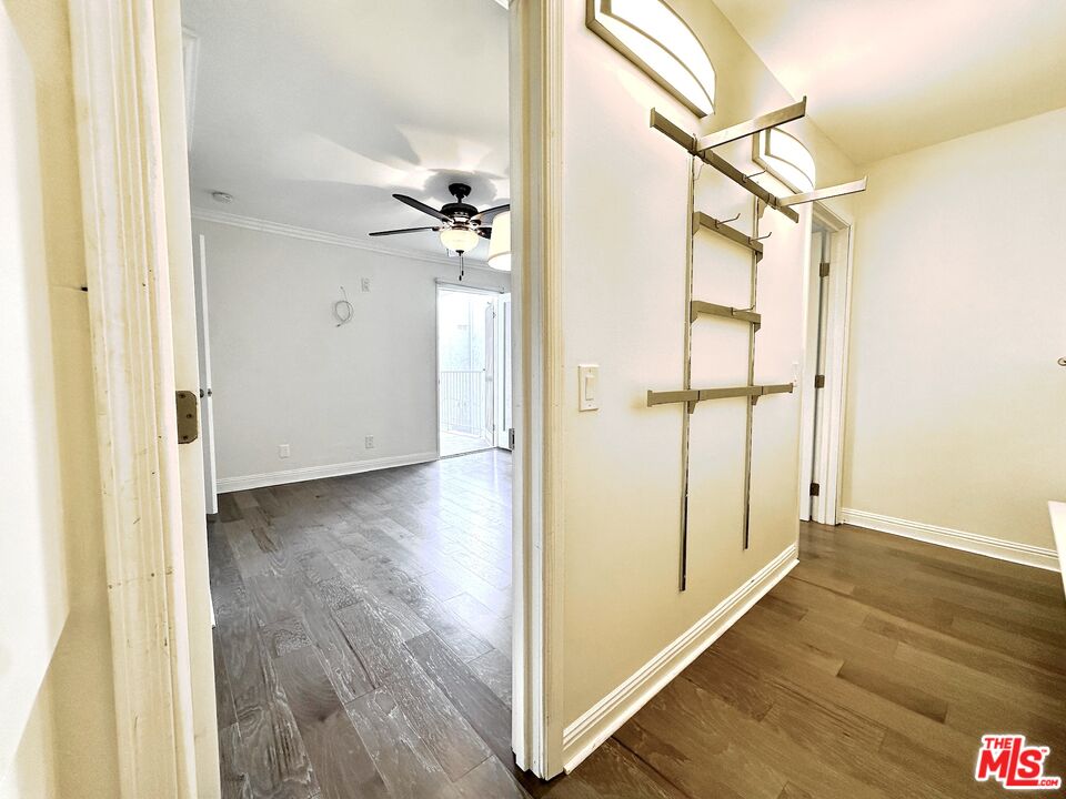 1515 S Beverly Dr Unit: 306