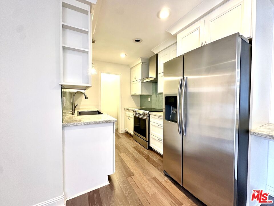 1515 S Beverly Dr Unit: 306