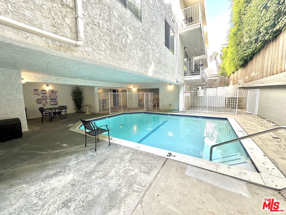 1515 S Beverly Dr Unit: 306