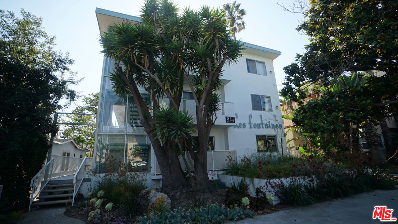 844 6Th St Unit: 1
