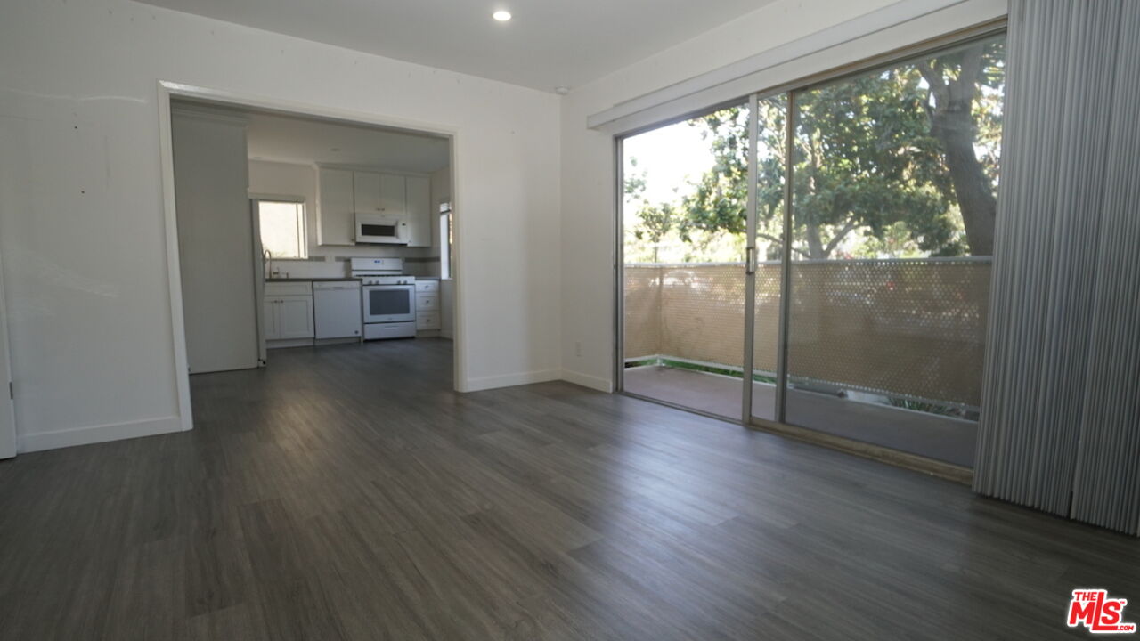 844 6Th St Unit: 1