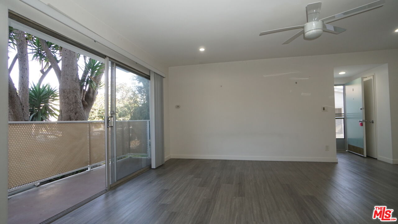 844 6Th St Unit: 1