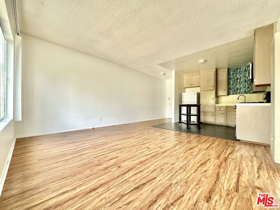 127 Loma Vista St Unit: 8