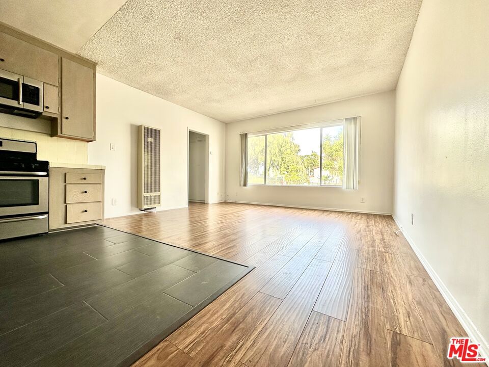 127 Loma Vista Street 8