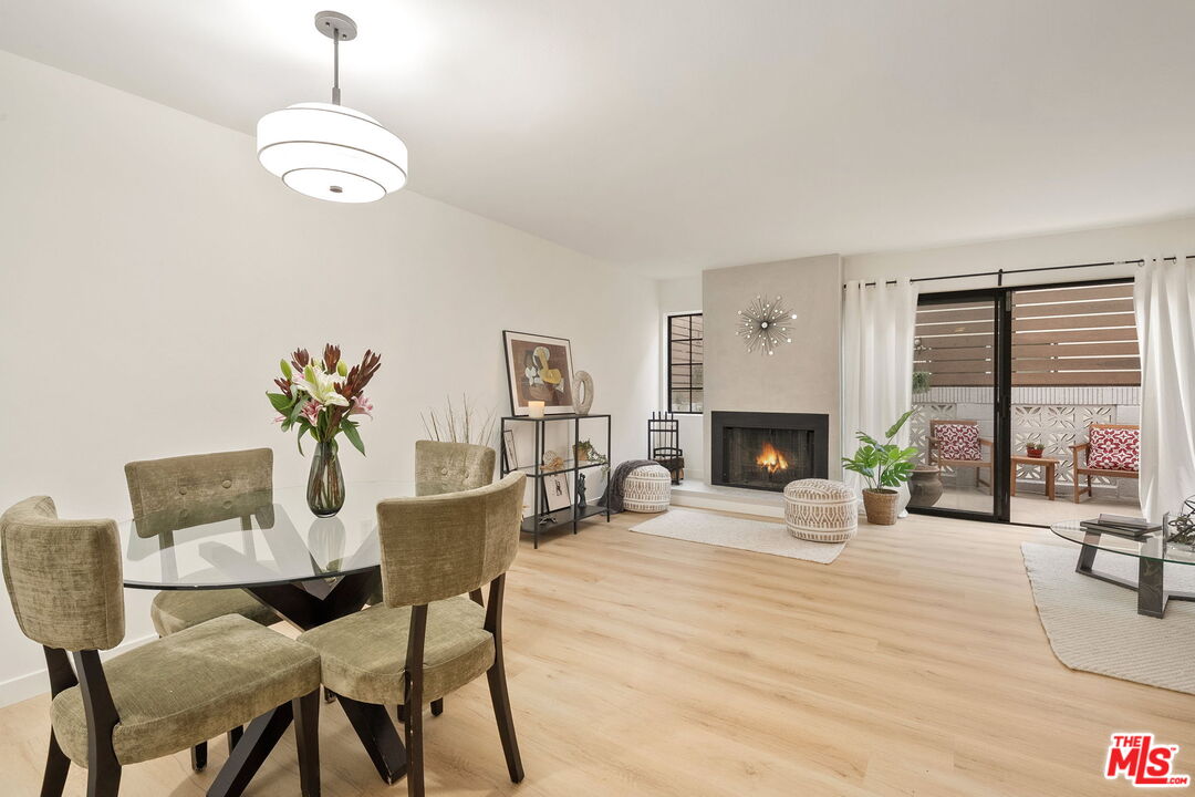 1532 9th St Unit: 2