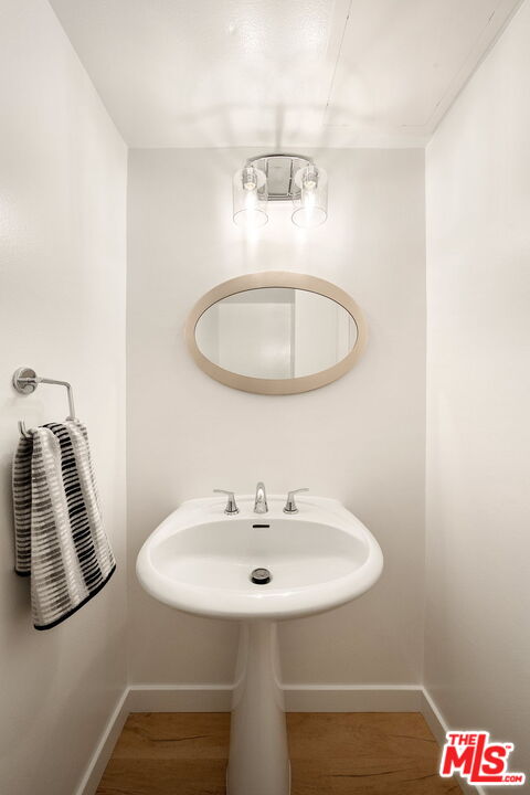 1532 9th St Unit: 2