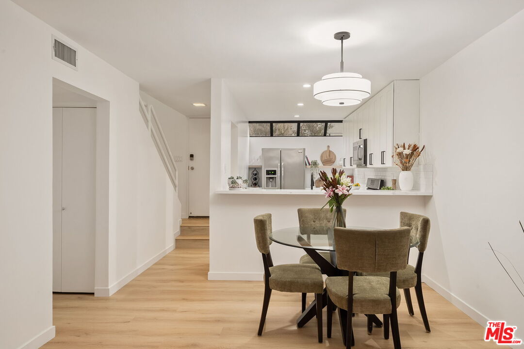 1532 9th St Unit: 2