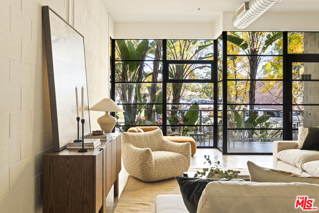 1534 17th St Unit: 102