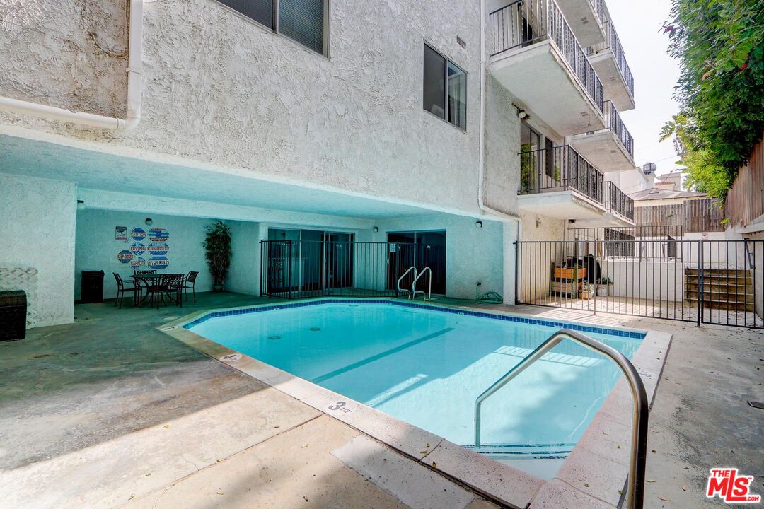 1515 S Beverly Dr Unit: 306