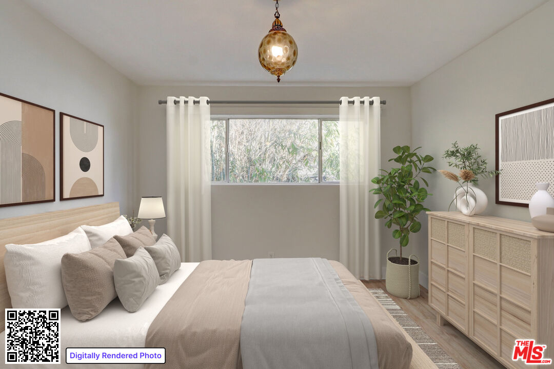 1031 N Laurel Ave Unit: 1