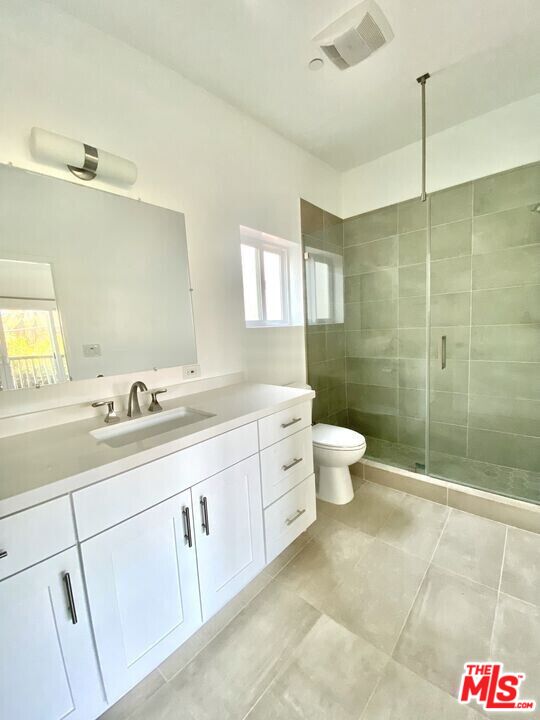 402 Pacific St Unit: 2