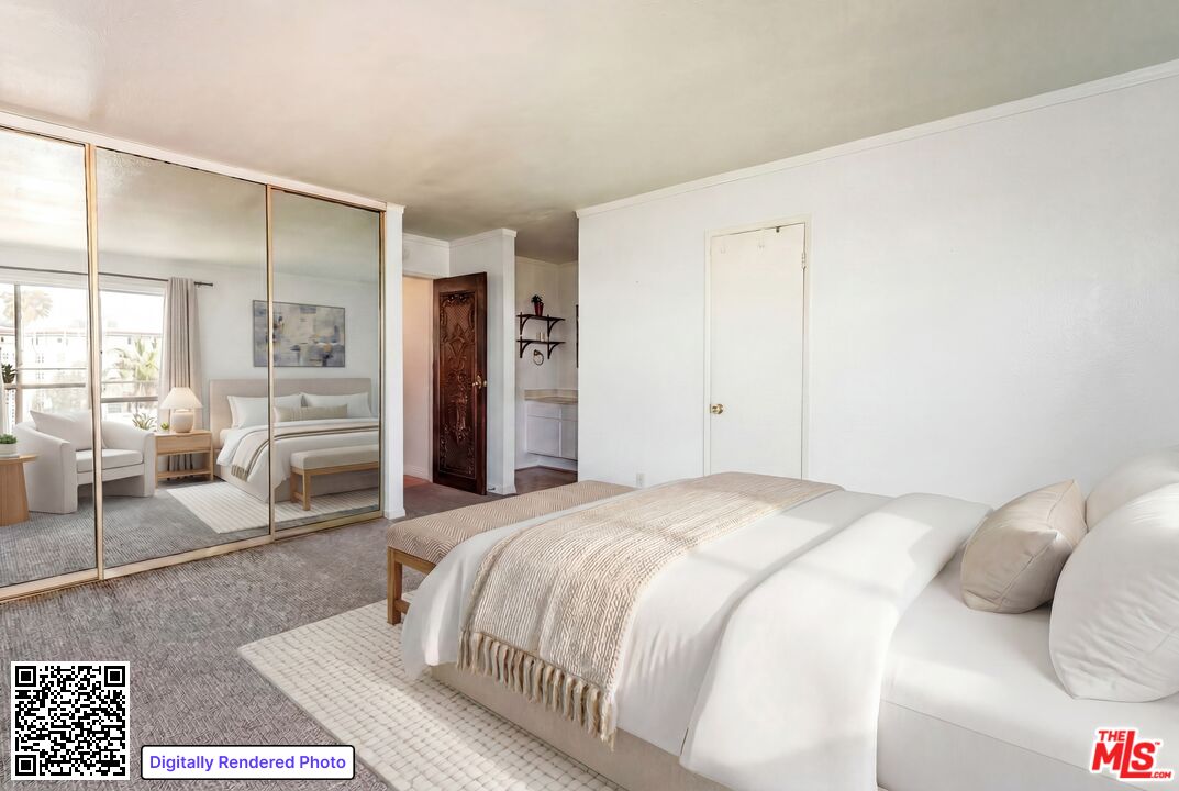 8400 De Longpre Ave Unit: 410