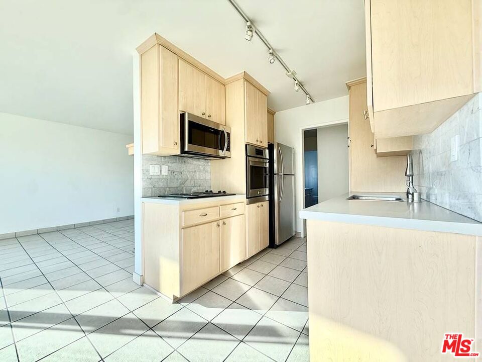 11946 Dorothy St Unit: #7