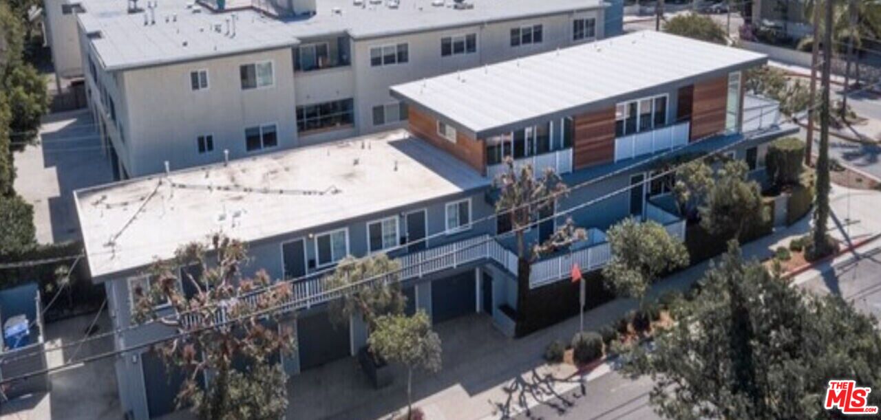 402 Pacific St Unit: #6
