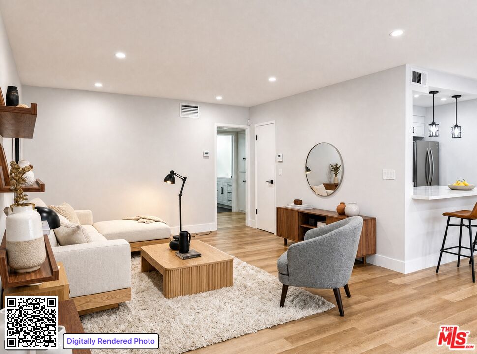 1031 N Laurel Ave Unit: 2
