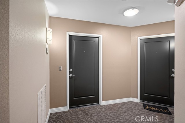 7320 Hawthorn AVE Unit: 122