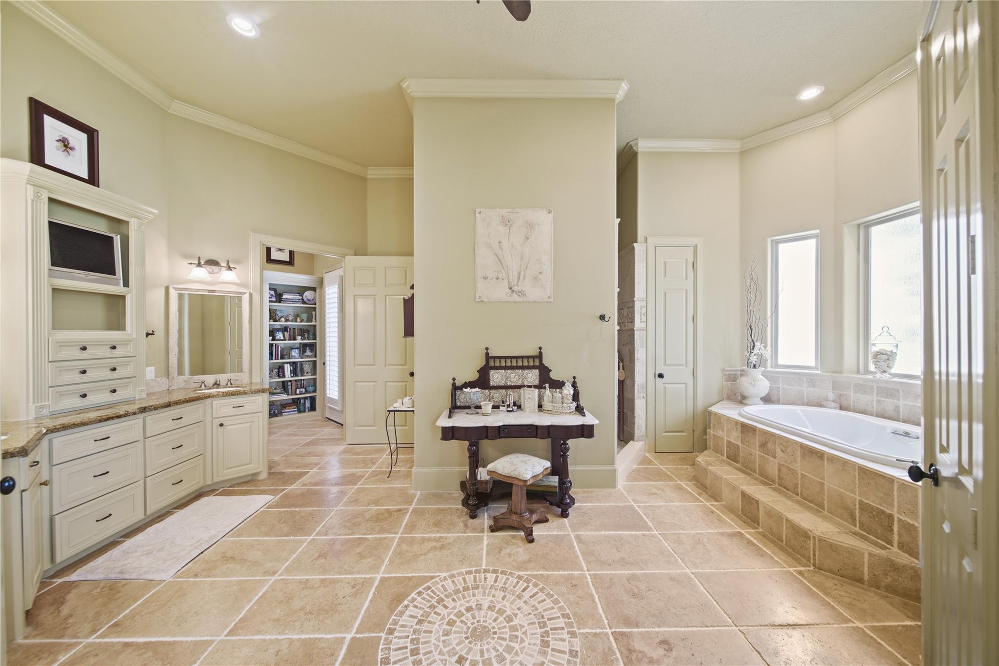 6702 Star Ledge Court