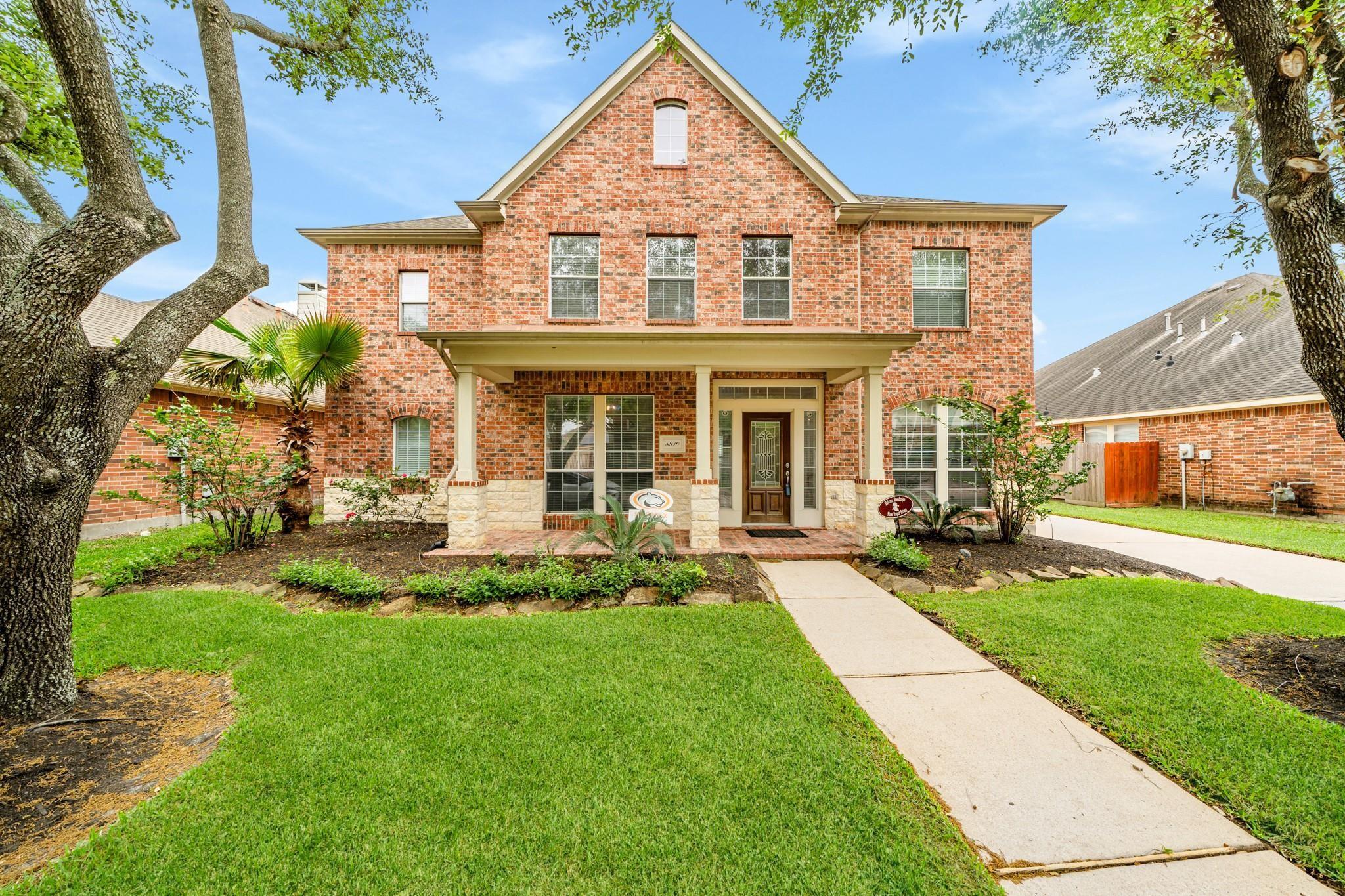8910 Cote Court