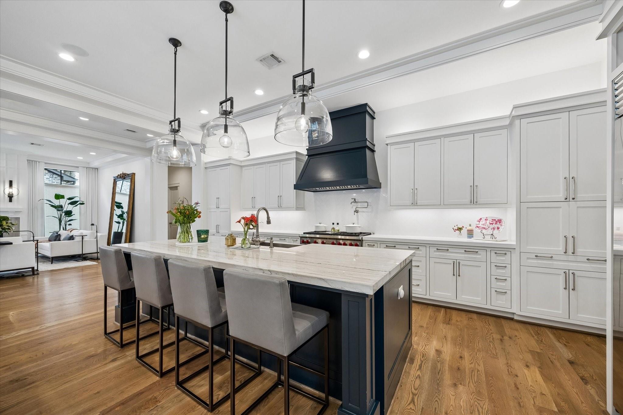 5650 Chevy Chase Drive