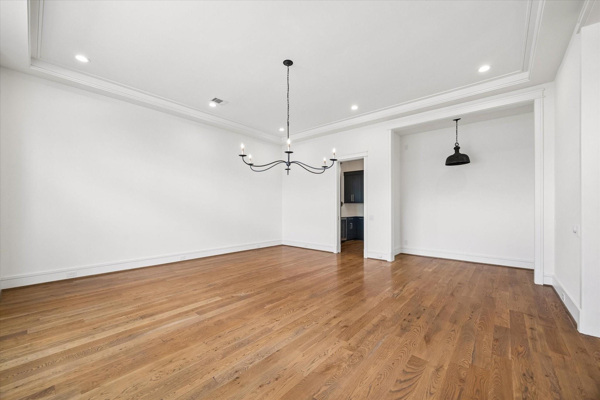 5650 Chevy Chase Drive