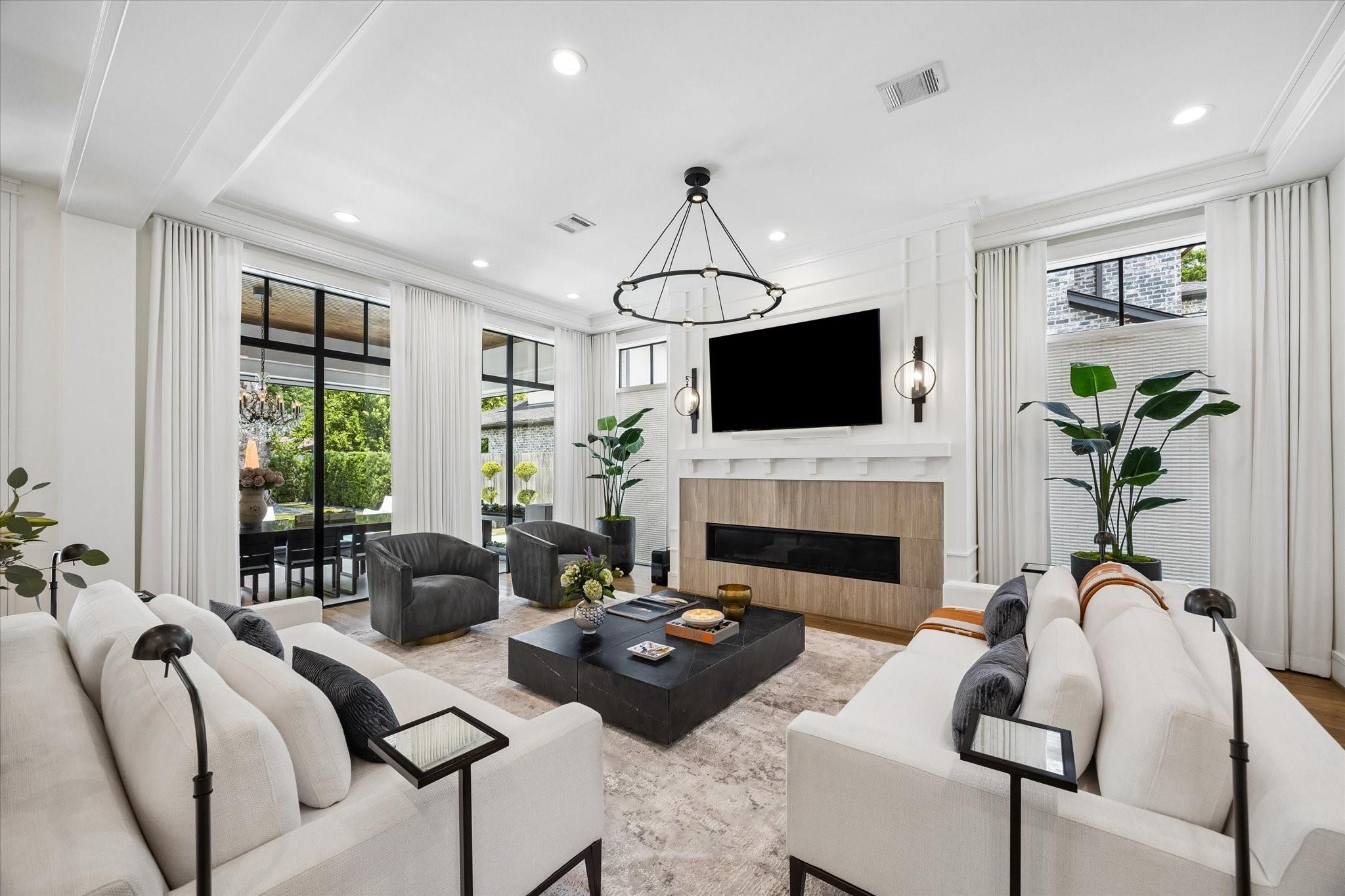 5650 Chevy Chase Drive