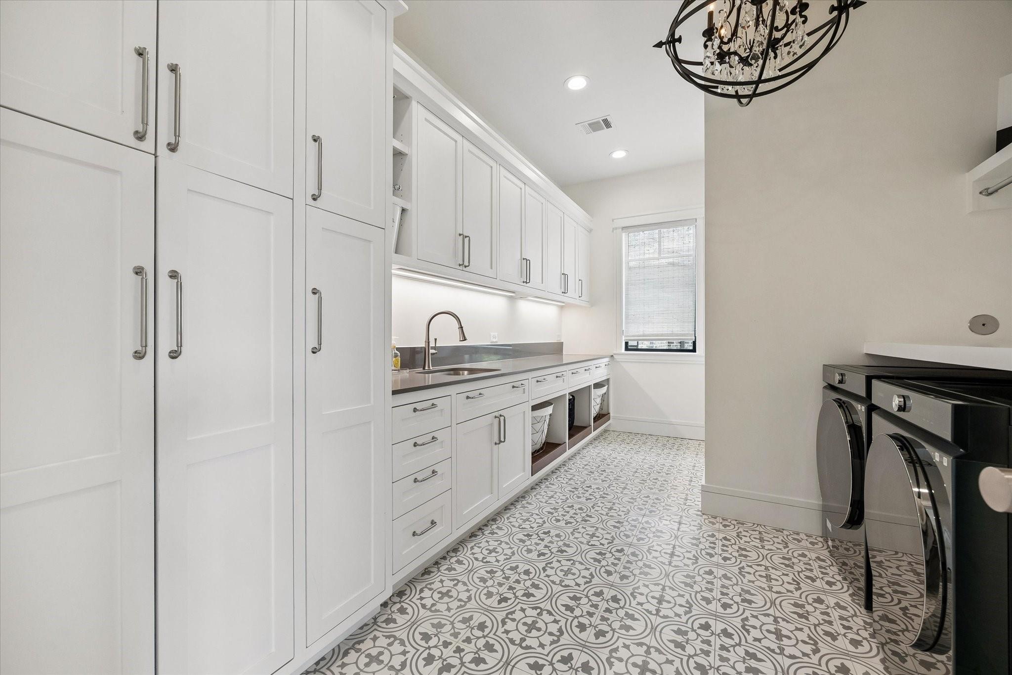 5650 Chevy Chase Drive