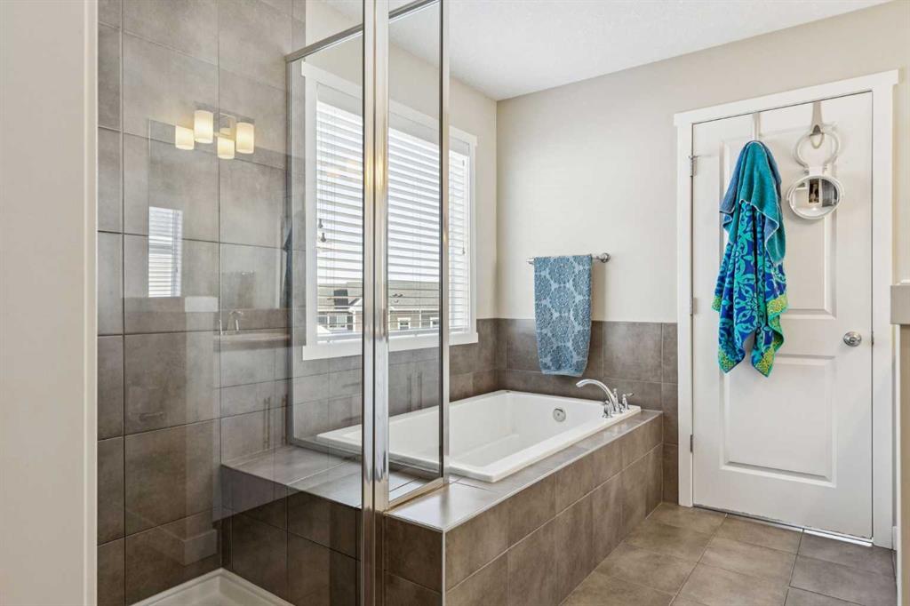 36 Sunrise Crescent