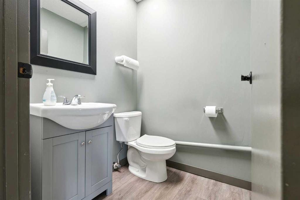 7139 40 Street SE Unit: H