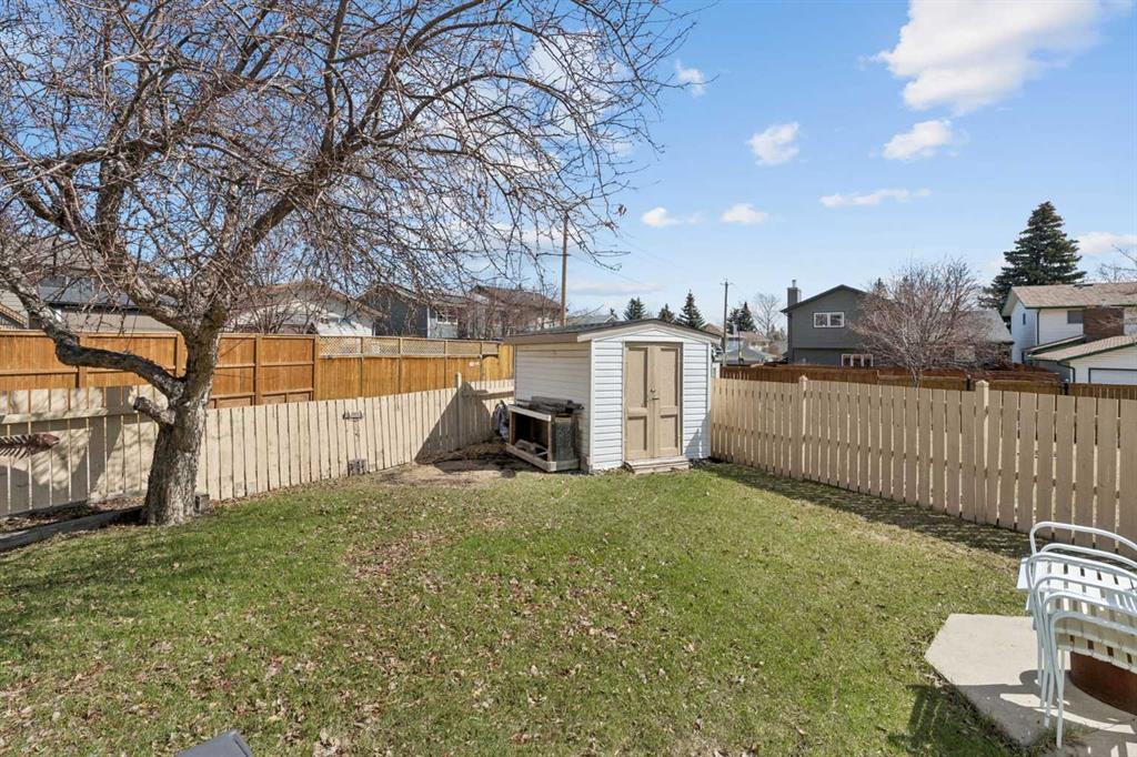 40 Scenic Place NW
