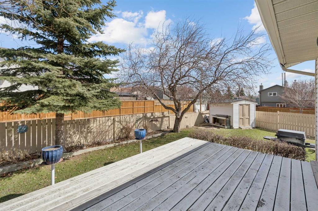 40 Scenic Place NW