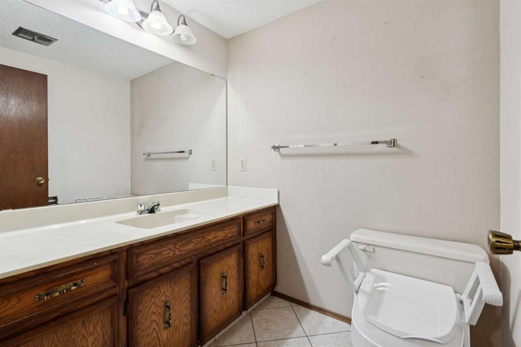 40 Scenic Place NW