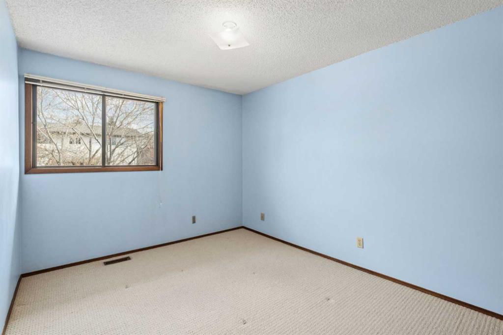 40 Scenic Place NW