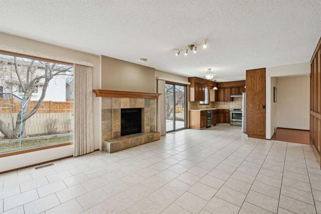 40 Scenic Place NW