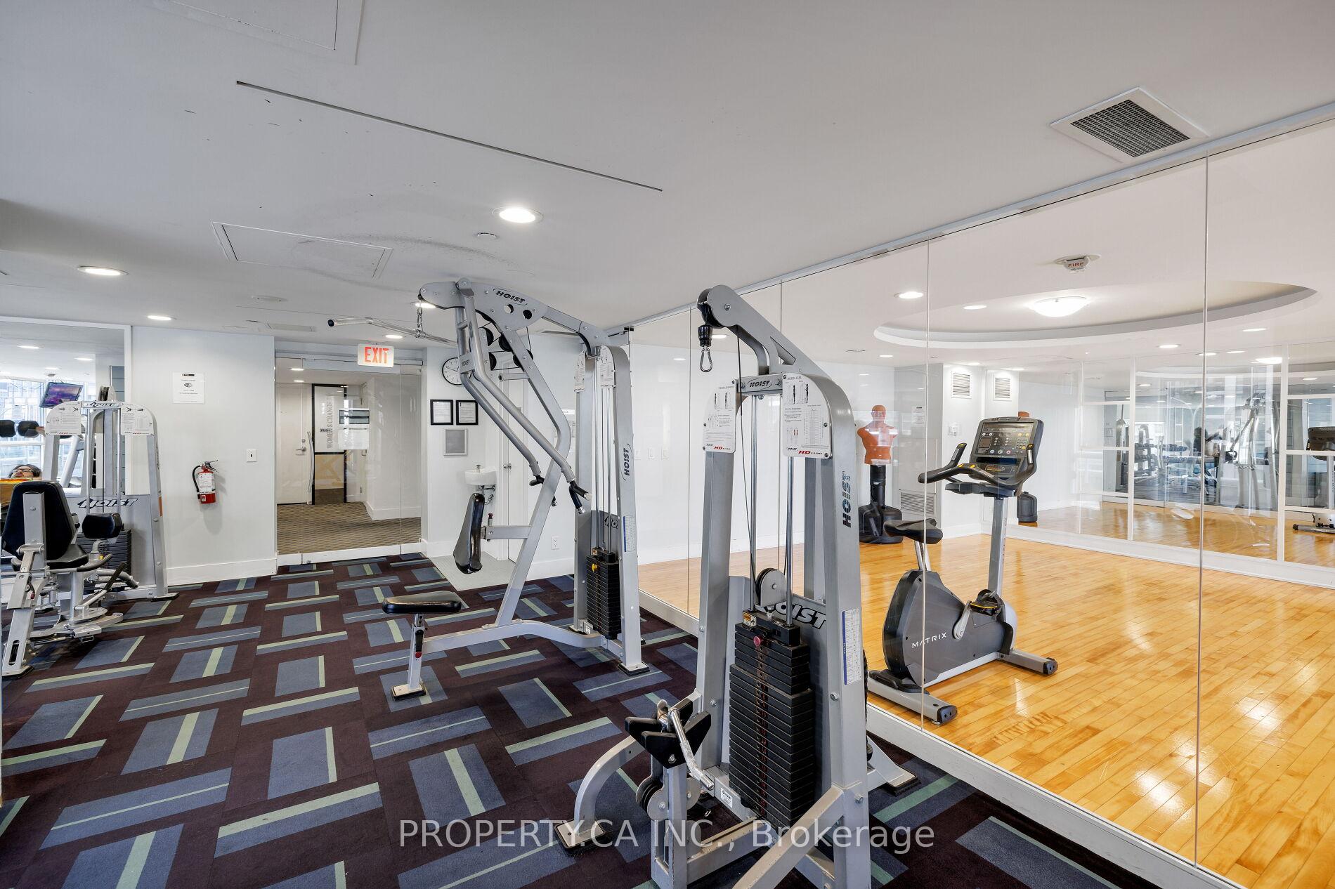 18 Yonge Street 2011