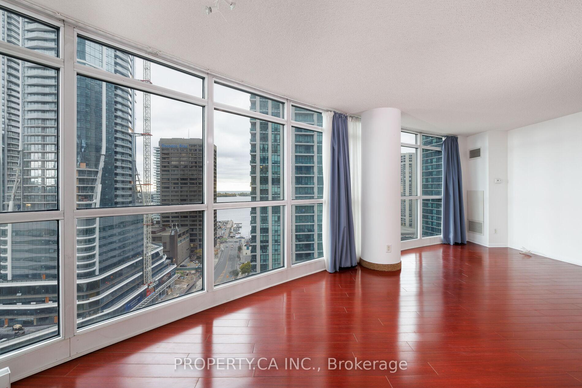 18 Yonge Street 2011