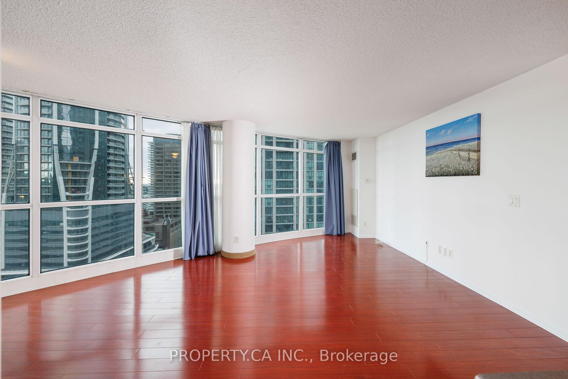 18 Yonge Street 2011