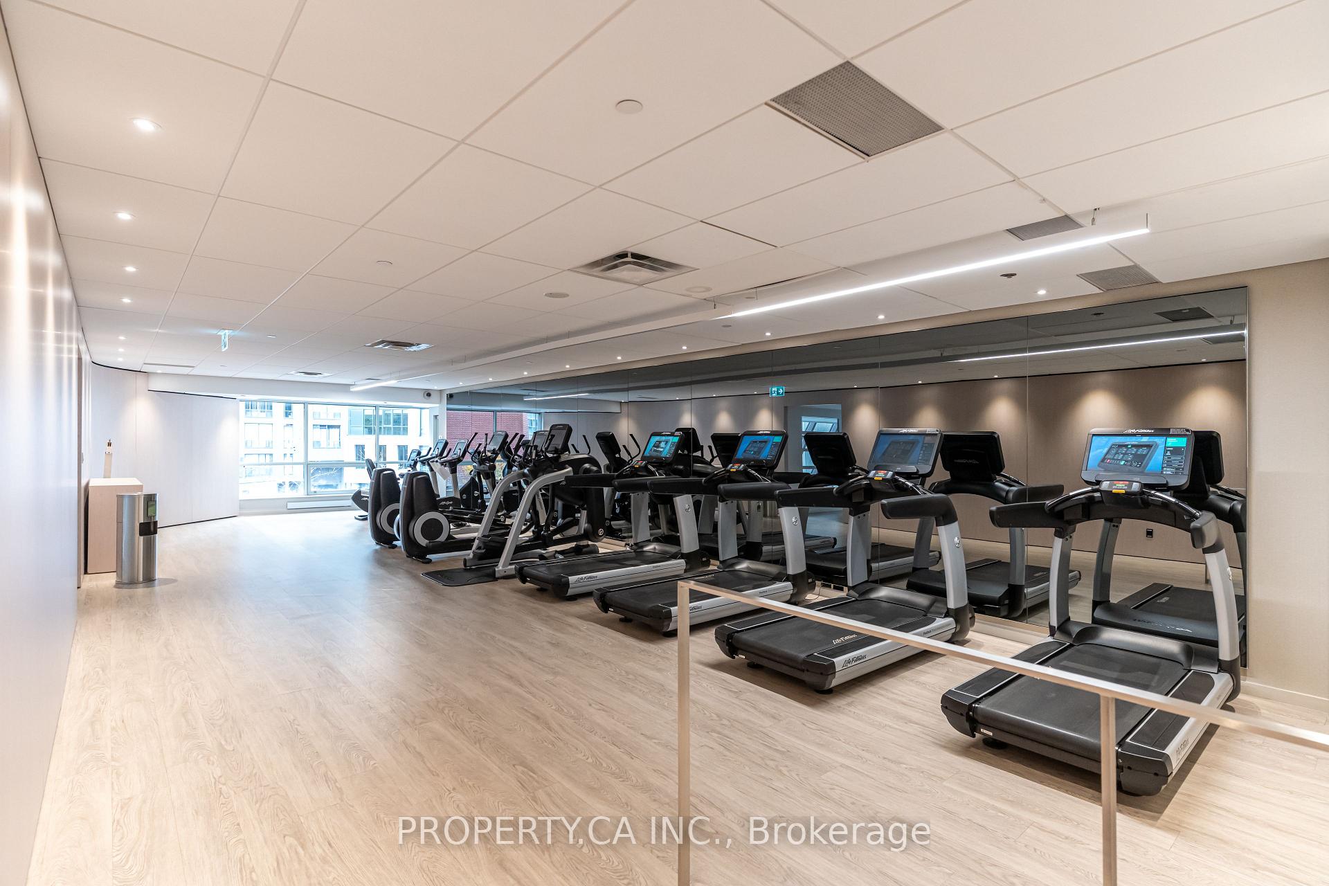 1001 Bay Street 1410