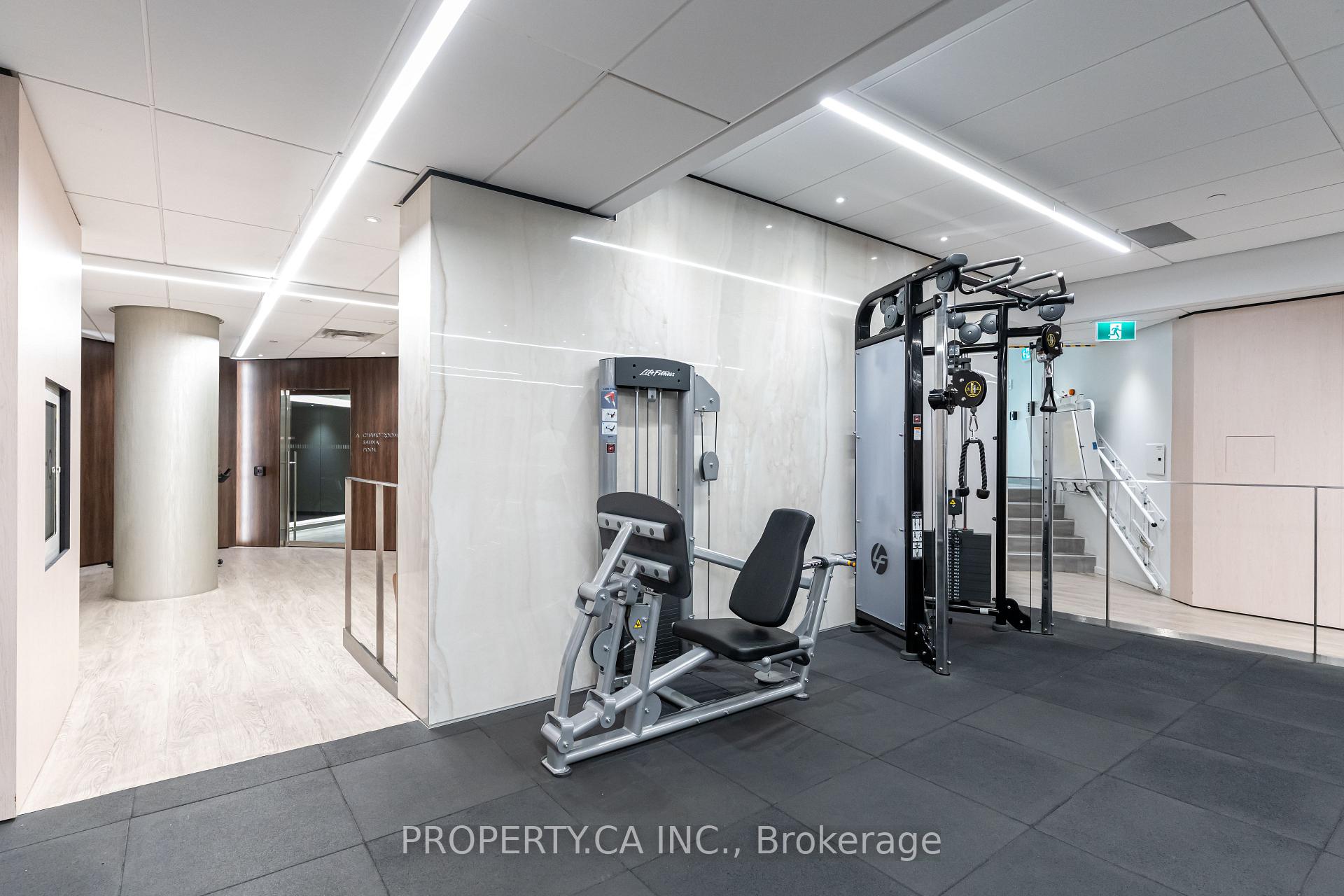 1001 Bay Street 1410