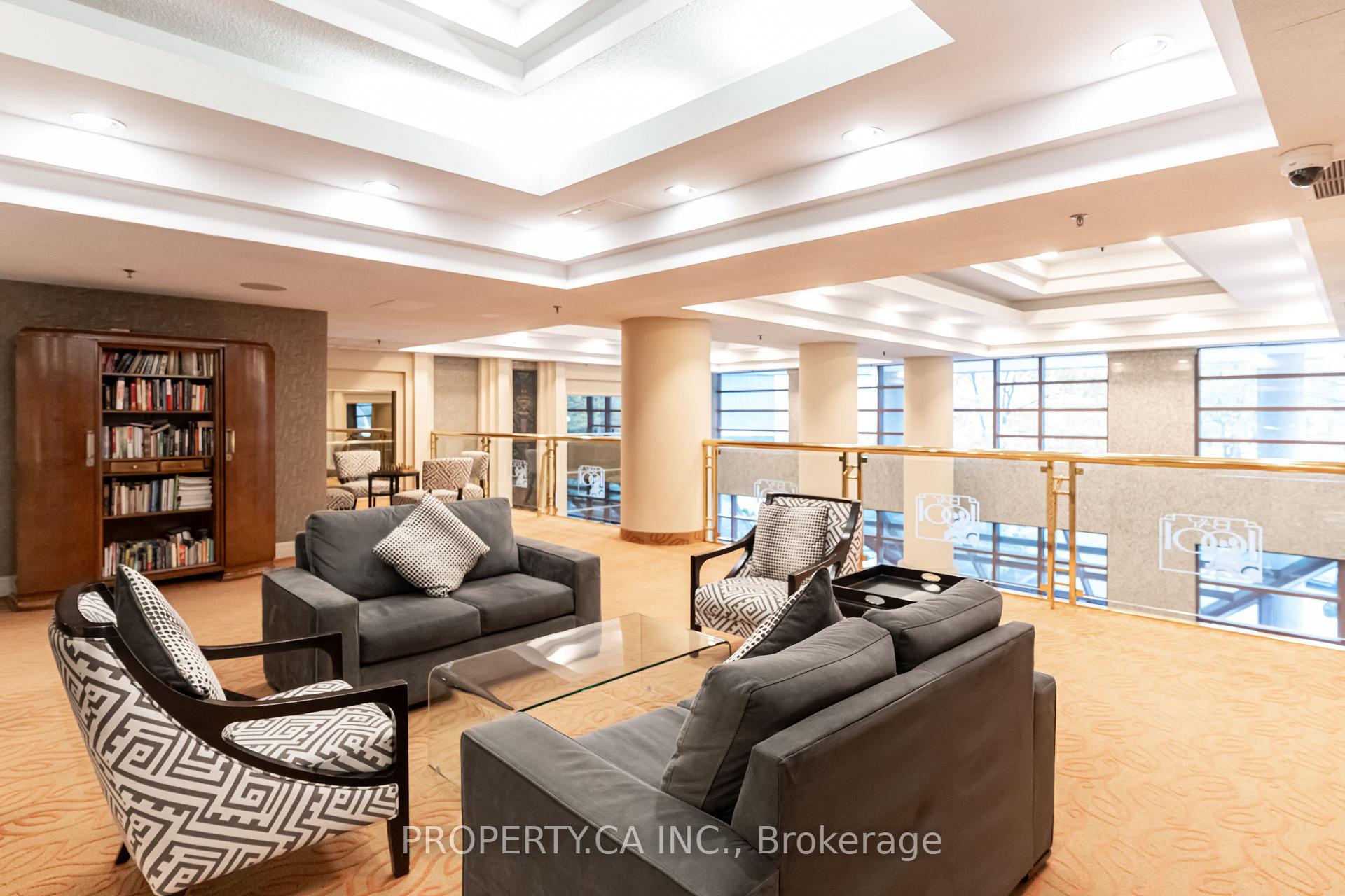 1001 Bay Street 1410