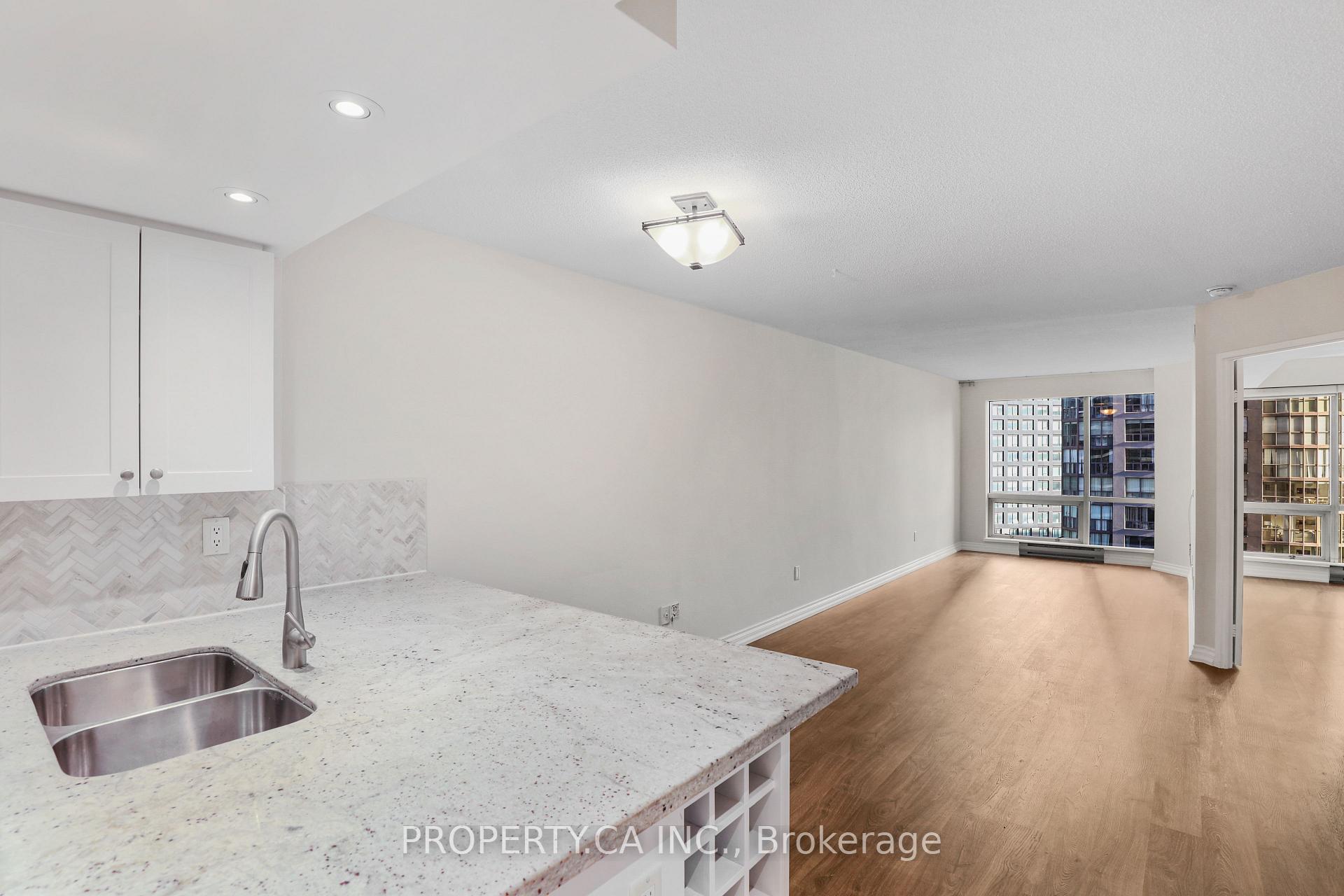 1001 Bay Street 1410