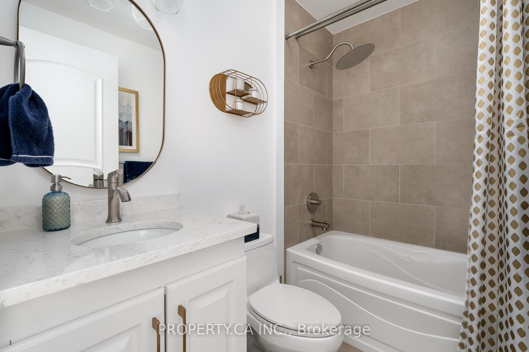 12 Yonge Street 2903