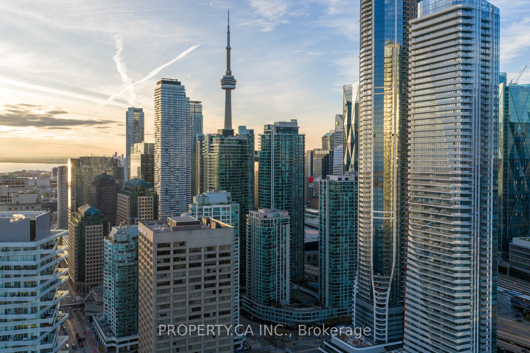12 Yonge Street 2903