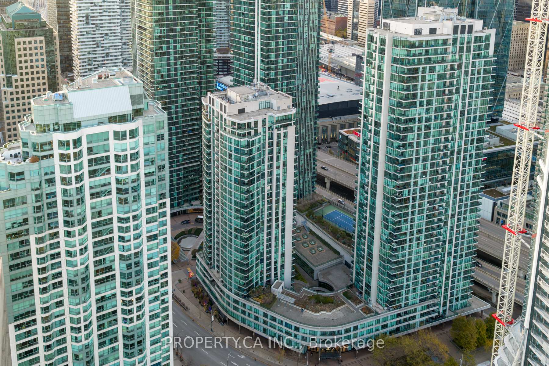12 Yonge Street 2903