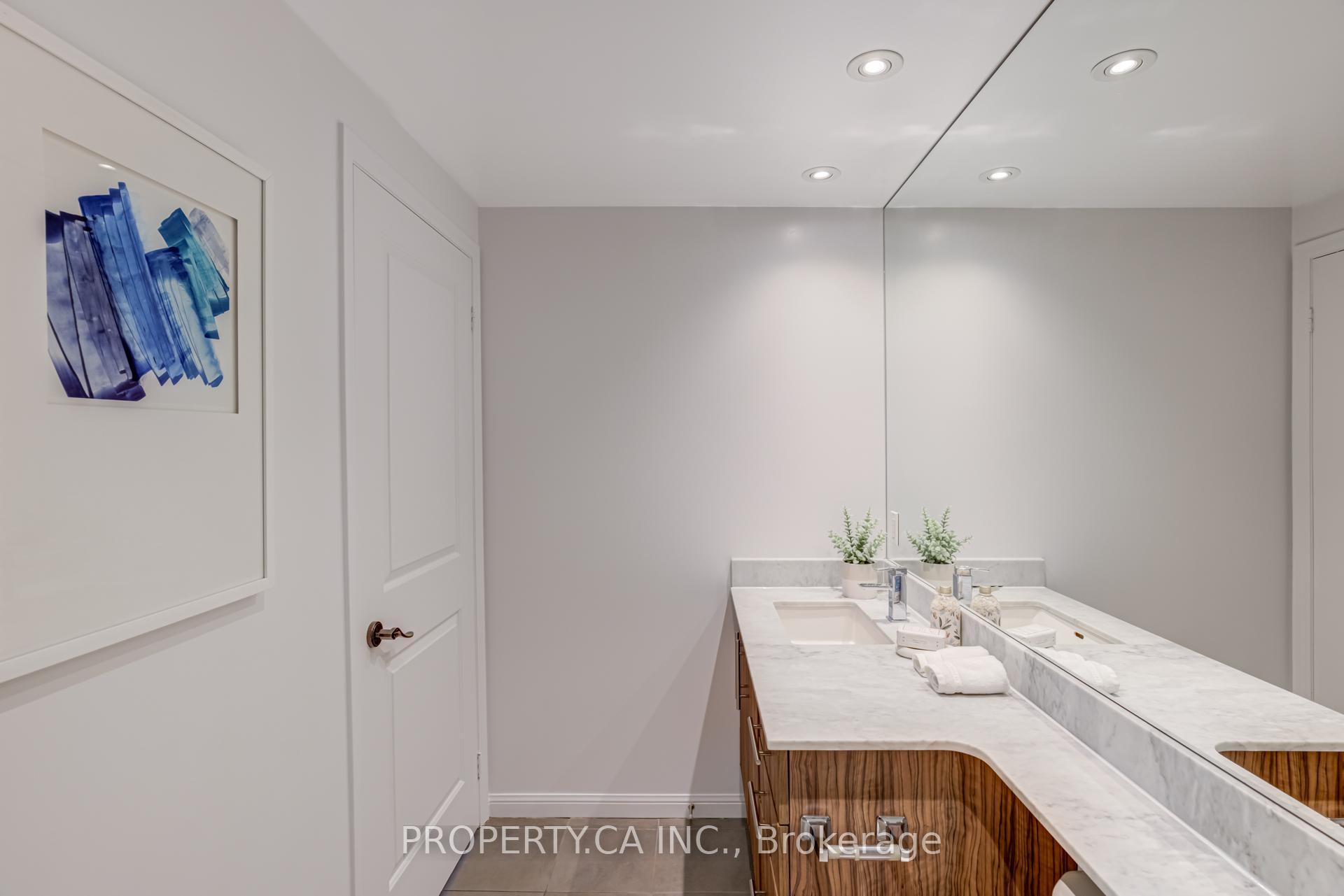 65 East Liberty Street 1101