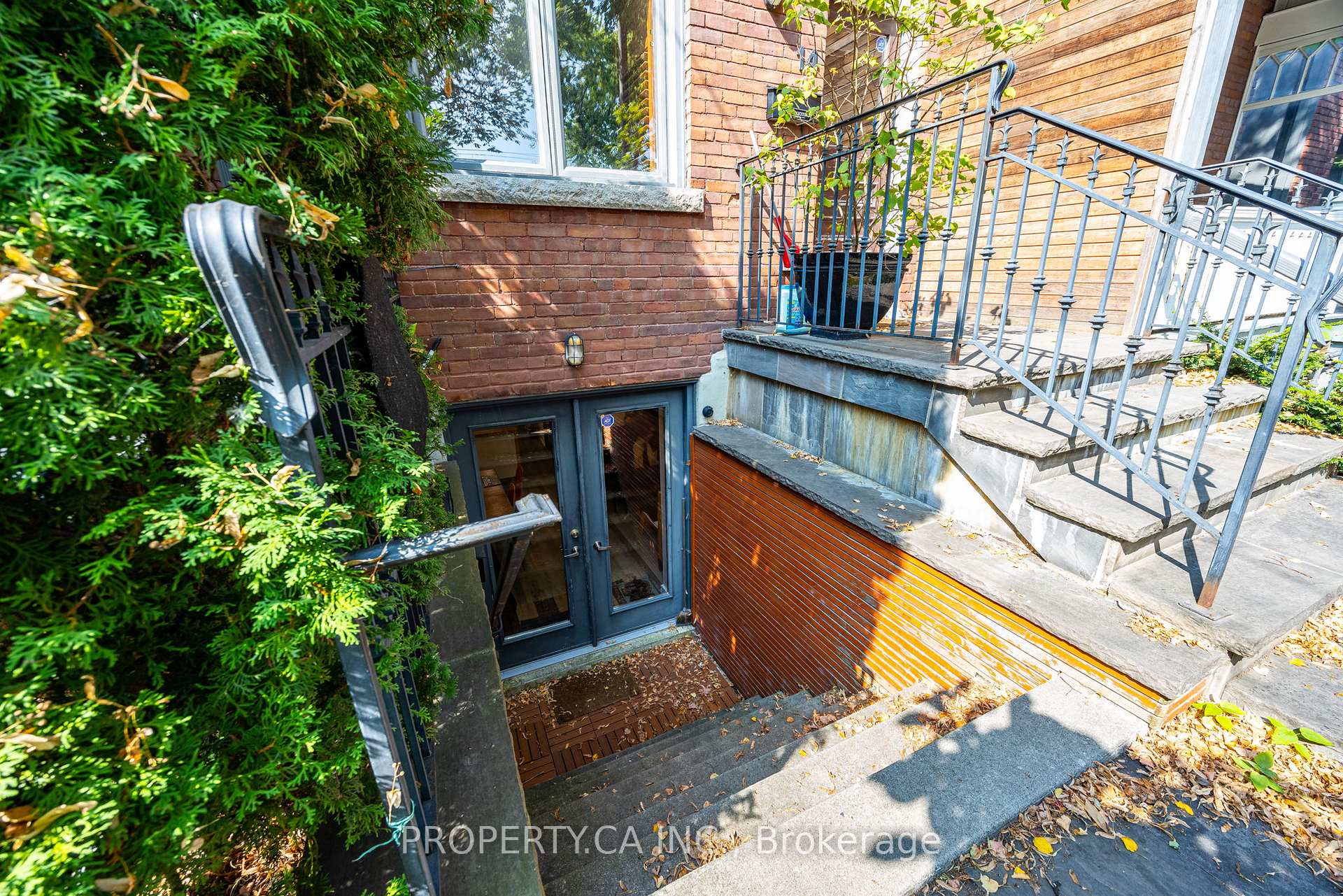 14 Bellwoods Avenue