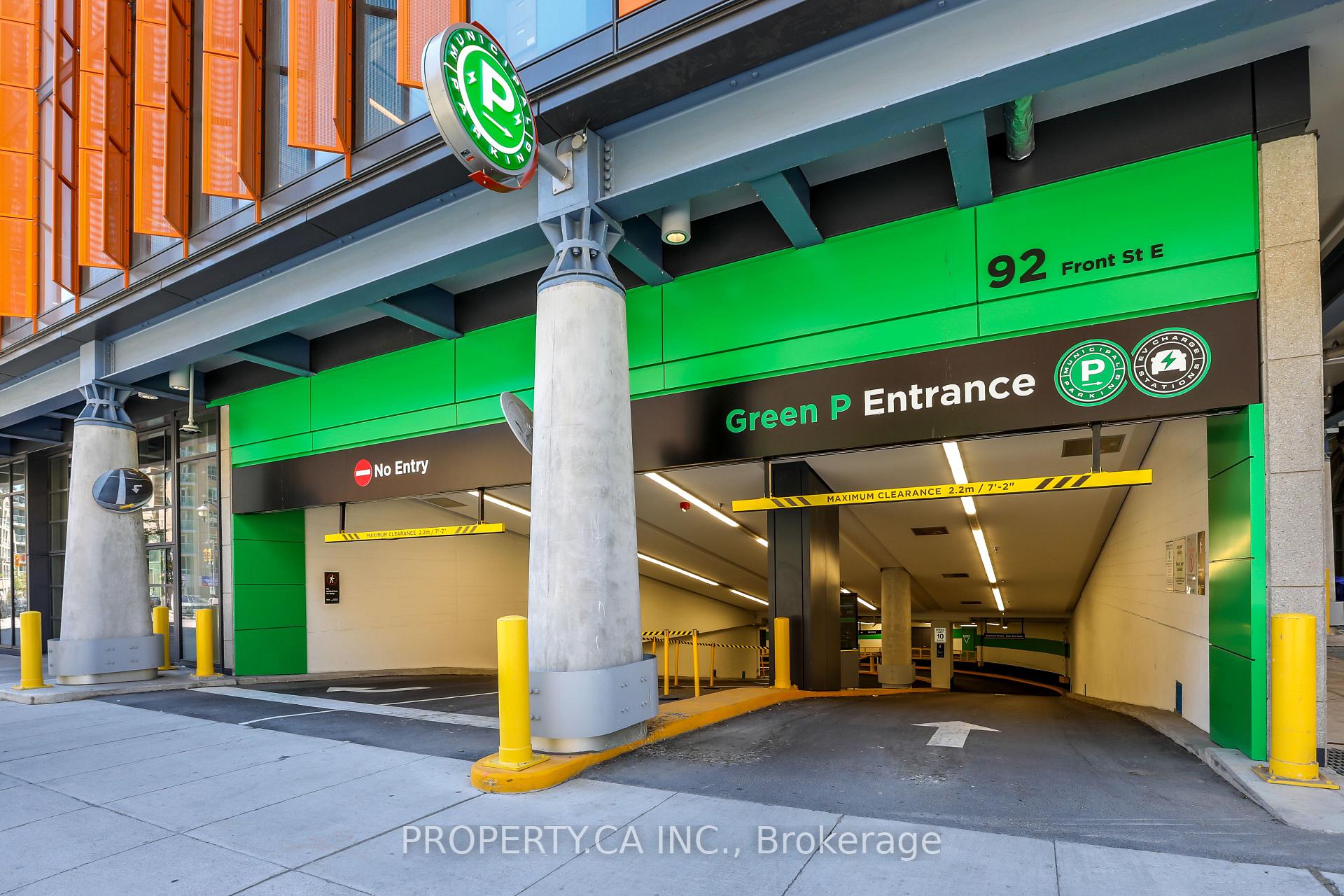 142 King Street E Main & Lower