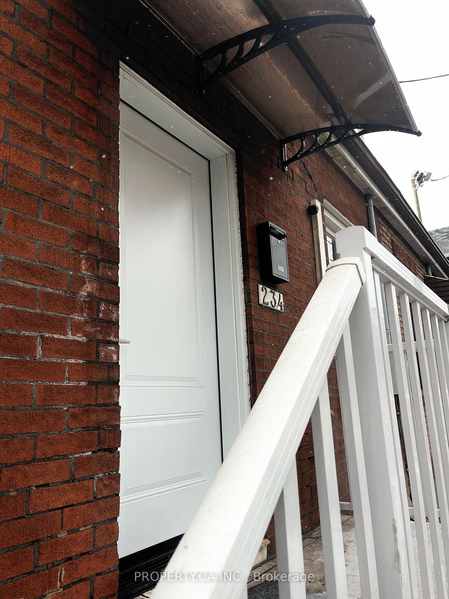 234 Bathurst Street BSMNT