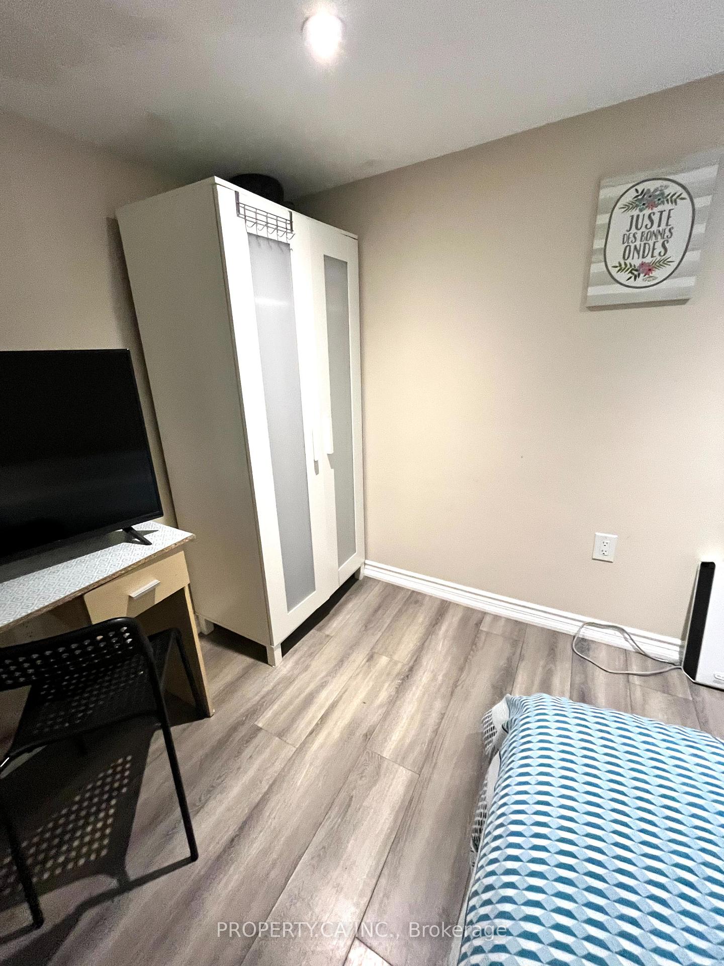 234 Bathurst Street BSMNT